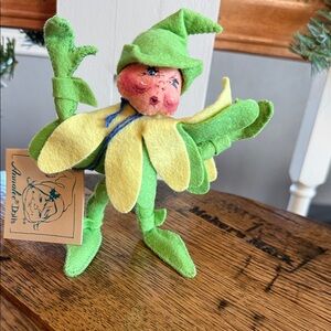 Rare Vintage Pixie Elf Spring Annalee 1994